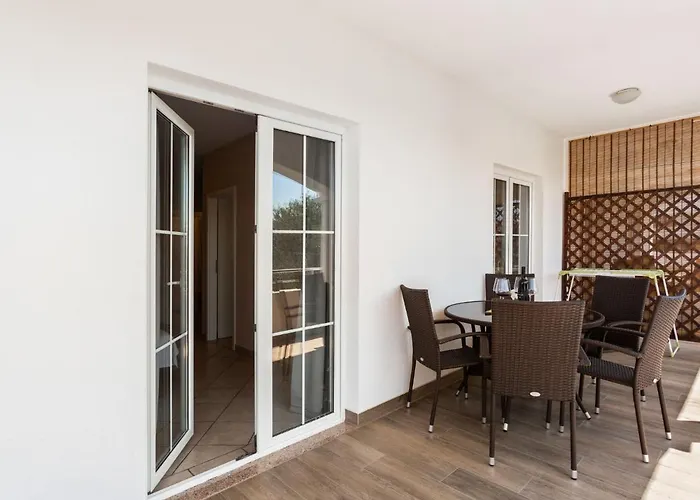 Tino-2 By Interhome